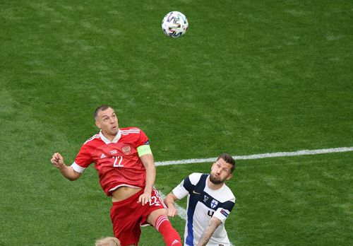  法甲焦点战：斯特拉斯堡 VS 里昂，攻防对决谁能笑到最后？